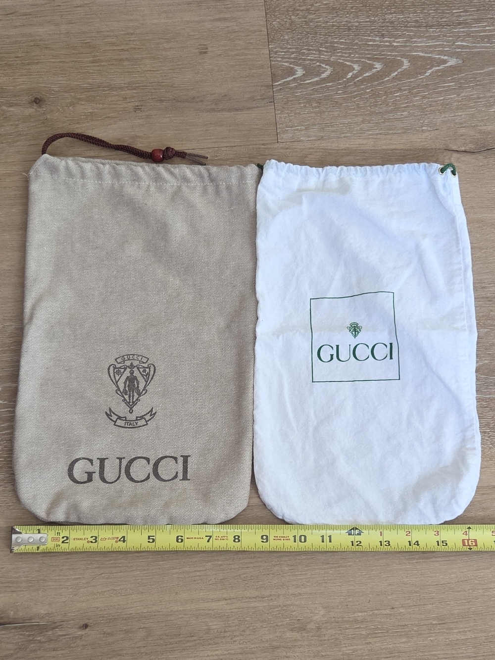 Gucci Drawstring Dust Bag Set Logo Pattern Beige/White Pouch Accessories